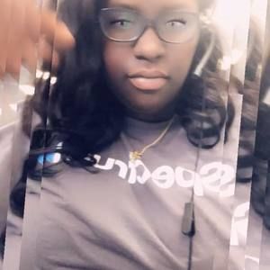 Meet your Posher, Leeka